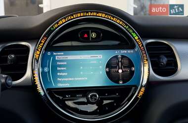 Хэтчбек MINI Electric 2022 в 