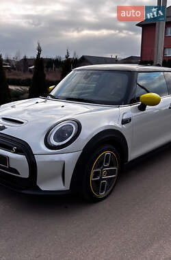 Хэтчбек MINI Electric 2021 в 
