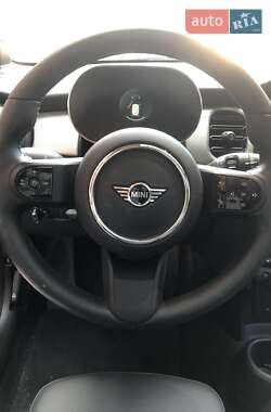 Хэтчбек MINI Electric 2022 в 