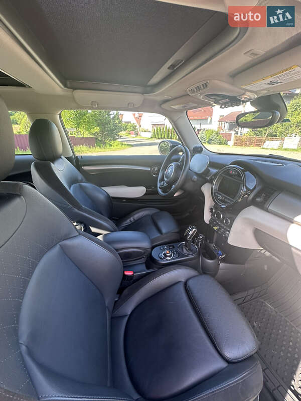 Хэтчбек MINI Electric 2020 в Львове фото 7 Хэтчбек MINI Electric 2020 в Львове