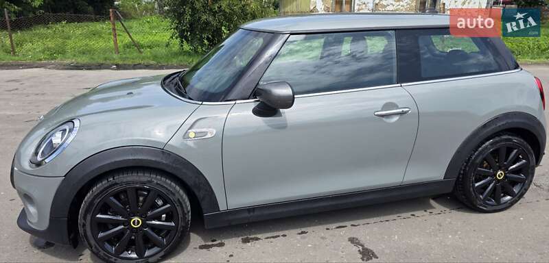Хэтчбек MINI Electric 2021 в Калуше