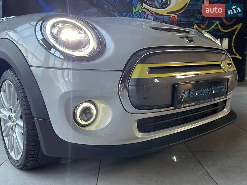 Хэтчбек MINI Electric 2020 в Одессе фото 10 Хэтчбек MINI Electric 2020 в Одессе