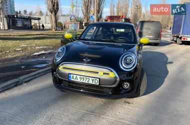 Хэтчбек MINI Electric 2020 в Киеве