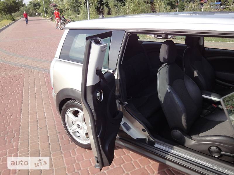 Хетчбек MINI Hatch 2008 в Києві