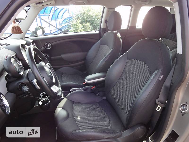 Хетчбек MINI Hatch 2008 в Києві