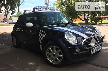 Хэтчбек MINI Hatch 2004 в Киеве