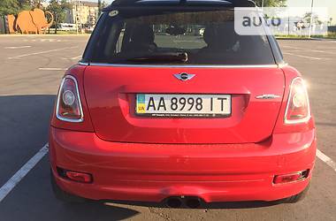 Хэтчбек MINI Hatch 2010 в Киеве