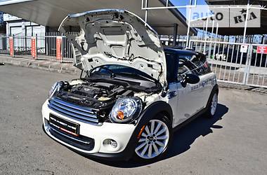 Хэтчбек MINI Hatch 2013 в Киеве