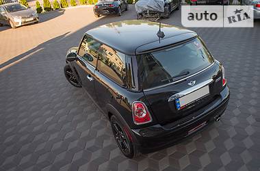 Хэтчбек MINI Hatch 2012 в Броварах