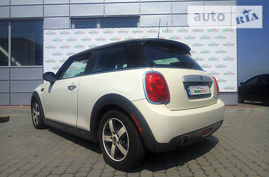 Хэтчбек MINI Hatch 2014 в Ивано-Франковске