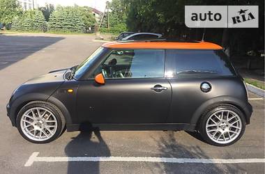 Хетчбек MINI Hatch 2003 в Львові