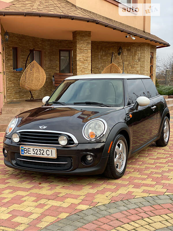 Хэтчбек MINI Hatch 2013 в 