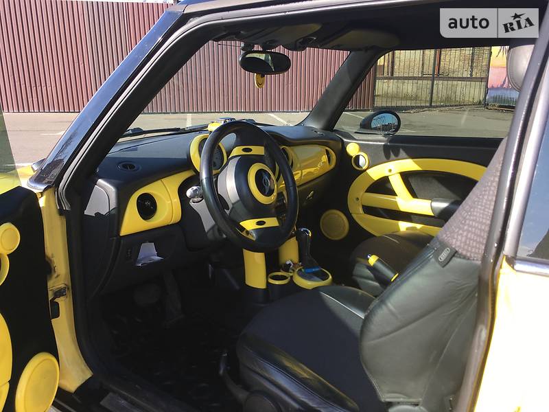 Хетчбек MINI Hatch 2003 в Києві