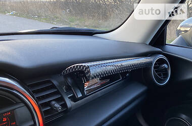 Хетчбек MINI Hatch 2014 в 