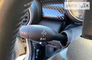 Хетчбек MINI Hatch 2014 в 