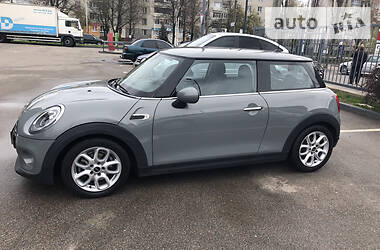 Купе MINI Hatch 2017 в 
