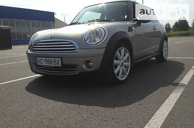 Хэтчбек MINI Hatch 2010 в Луцке