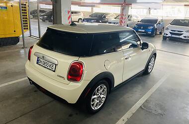 Хетчбек MINI Hatch 2018 в Одесі