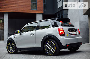 Хетчбек MINI Hatch 2020 в 