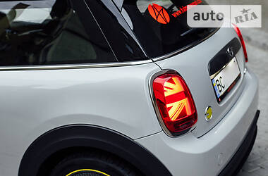 Хетчбек MINI Hatch 2020 в 