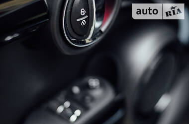 Хетчбек MINI Hatch 2020 в 
