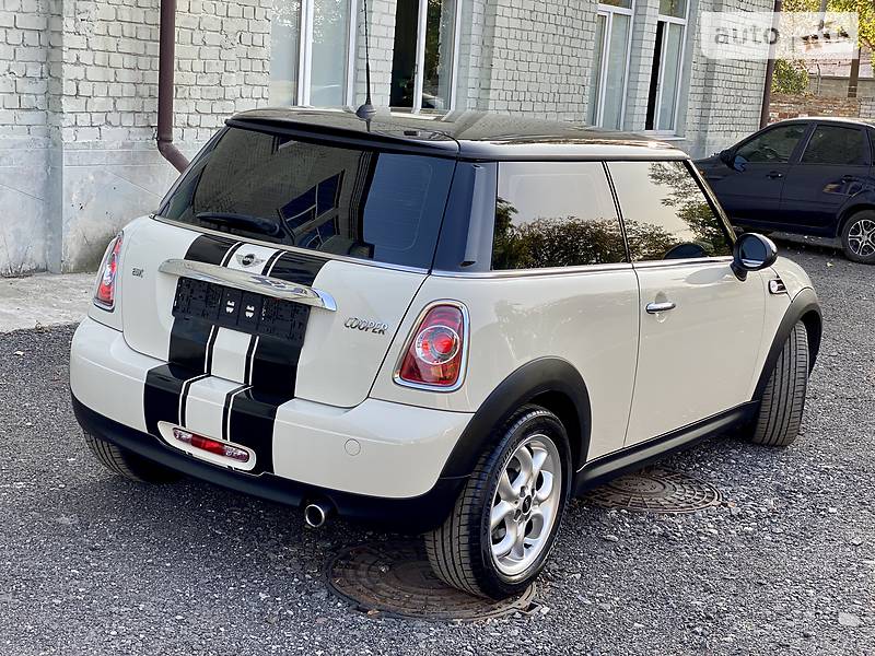 Хетчбек MINI Hatch 2013 в Києві фото 19 Хетчбек MINI Hatch 2013 в Києві