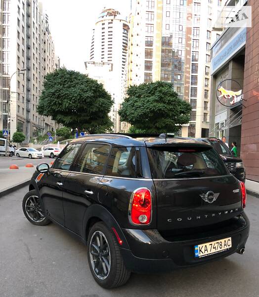 Хэтчбек MINI Hatch 2015 в Киеве