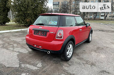 Хэтчбек MINI Hatch 2010 в 