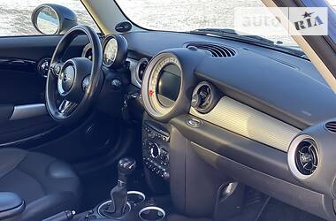 Хэтчбек MINI Hatch 2011 в 