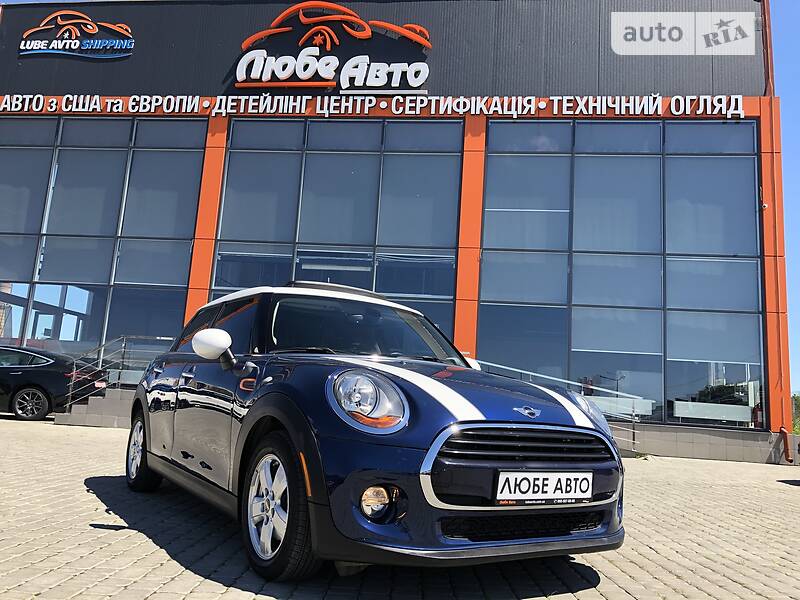 Хэтчбек MINI Hatch 2016 в Львове