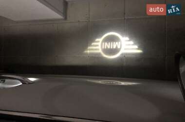 Хэтчбек MINI Hatch 2020 в Киеве