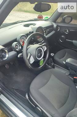 Кабриолет MINI Hatch 2010 в Кременчуге