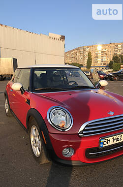 Хэтчбек MINI Hatch 2011 в Одессе