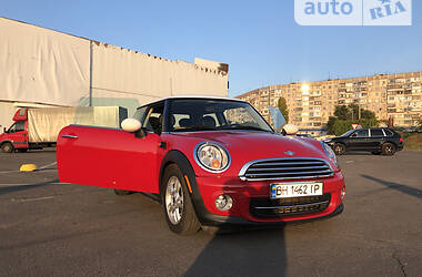 Хэтчбек MINI Hatch 2011 в Одессе