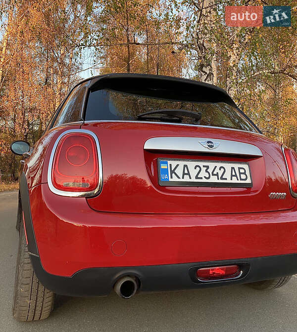 Хэтчбек MINI Hatch 2015 в Киеве