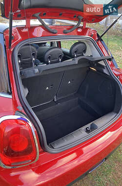 Хэтчбек MINI Hatch 2015 в Киеве