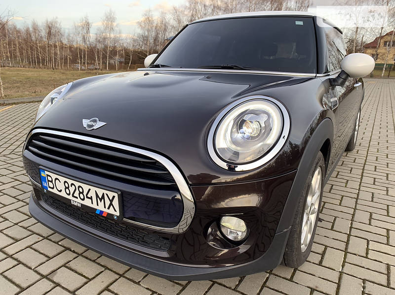 Хэтчбек MINI Hatch 2016 в Дрогобыче