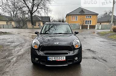 Позашляховик / Кросовер MINI Hatch 2015 в Сваляві