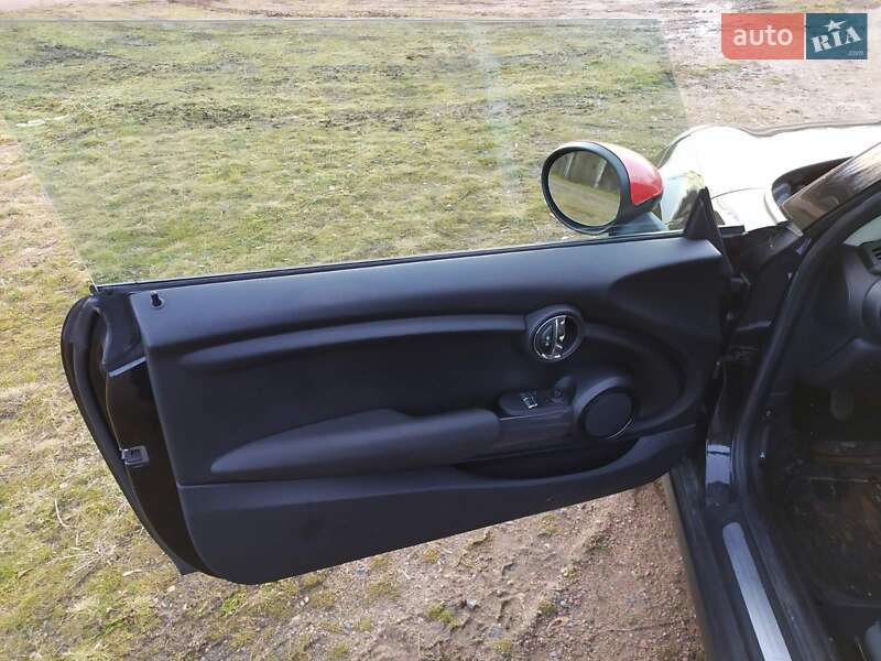 Хэтчбек MINI Hatch 2018 в Киеве фото 9 Хэтчбек MINI Hatch 2018 в Киеве