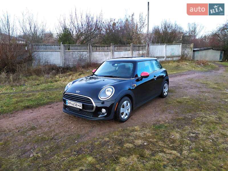 Хэтчбек MINI Hatch 2018 в Киеве фото 8 Хэтчбек MINI Hatch 2018 в Киеве