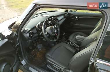 Хэтчбек MINI Hatch 2018 в Киеве фото 10 Хэтчбек MINI Hatch 2018 в Киеве
