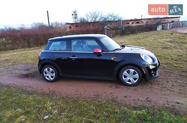 Хэтчбек MINI Hatch 2018 в Киеве фото 3 Хэтчбек MINI Hatch 2018 в Киеве