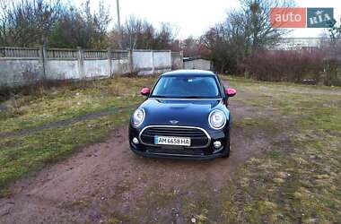 Хэтчбек MINI Hatch 2018 в Киеве фото Хэтчбек MINI Hatch 2018 в Киеве