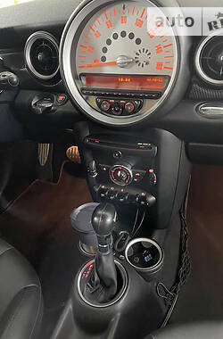 Хэтчбек MINI Hatch 2012 в Львове