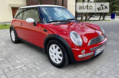 Купе MINI Hatch 2004 в 