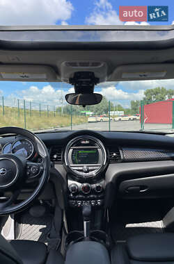 Хетчбек MINI Hatch 2019 в 