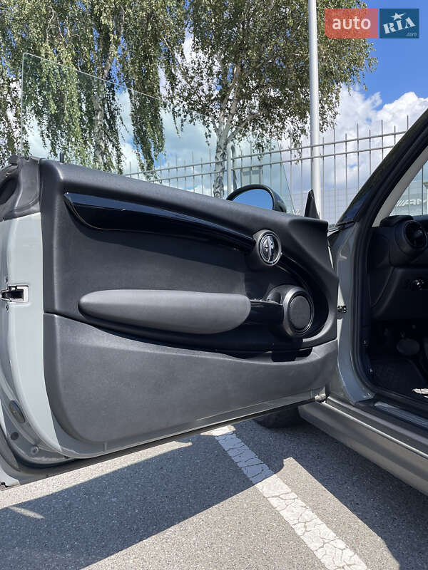 Хетчбек MINI Hatch 2019 в Києві фото 19 Хетчбек MINI Hatch 2019 в Києві