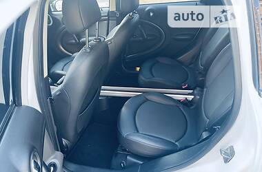Хэтчбек MINI Hatch 2012 в 