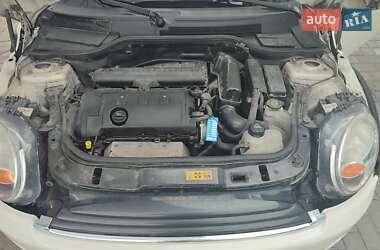 Купе MINI Hatch 2009 в Шацке