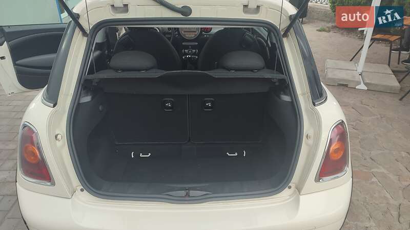 Купе MINI Hatch 2009 в Шацьку фото 11 Купе MINI Hatch 2009 в Шацьку